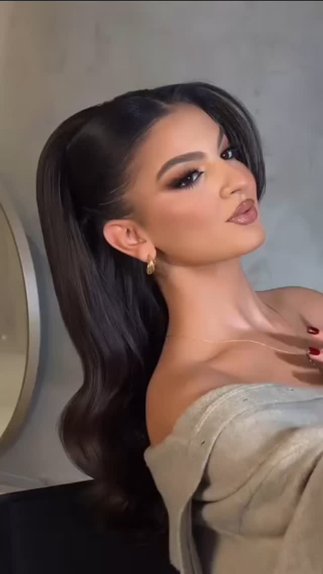 Follow @fatimabeautyblog for more! DM to get featured 💖 @fjollaselmani.makeup.hair
——
#makeupideas #makeupreels #makeuptutorials #makeupvideos #makeuphacks #makeupdupes #makeuptransformation #makeupartistsworldwide ##trendingaudio #trending #viralpost #viralreels