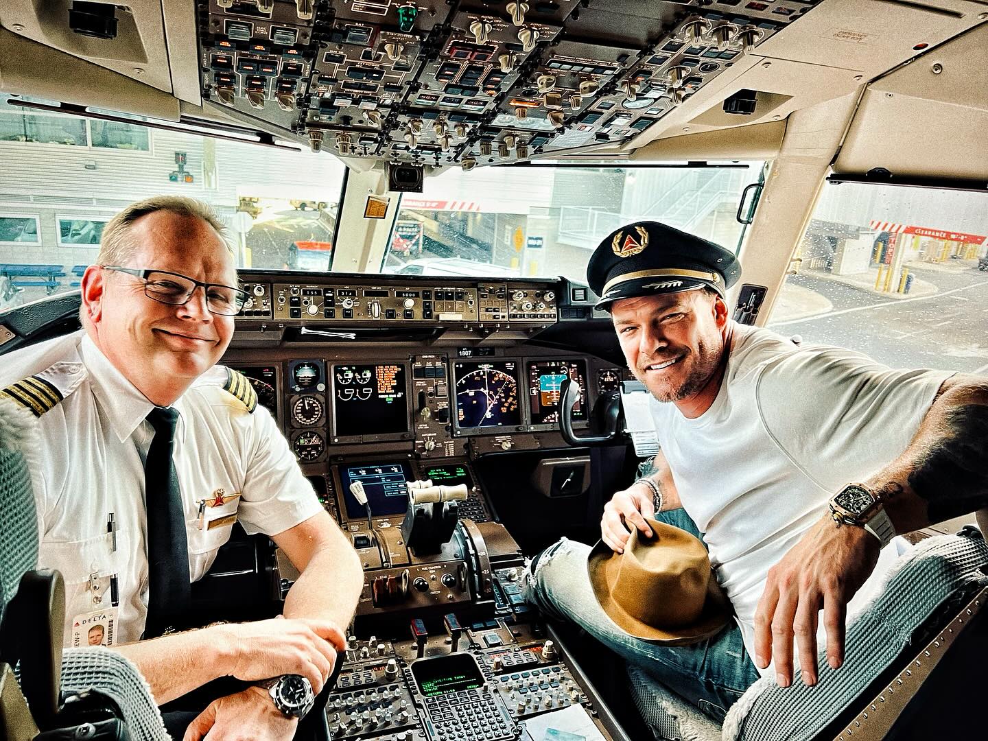 This is your captain speaking. Unbuckle. Run around Paris with me and enjoy the ride.