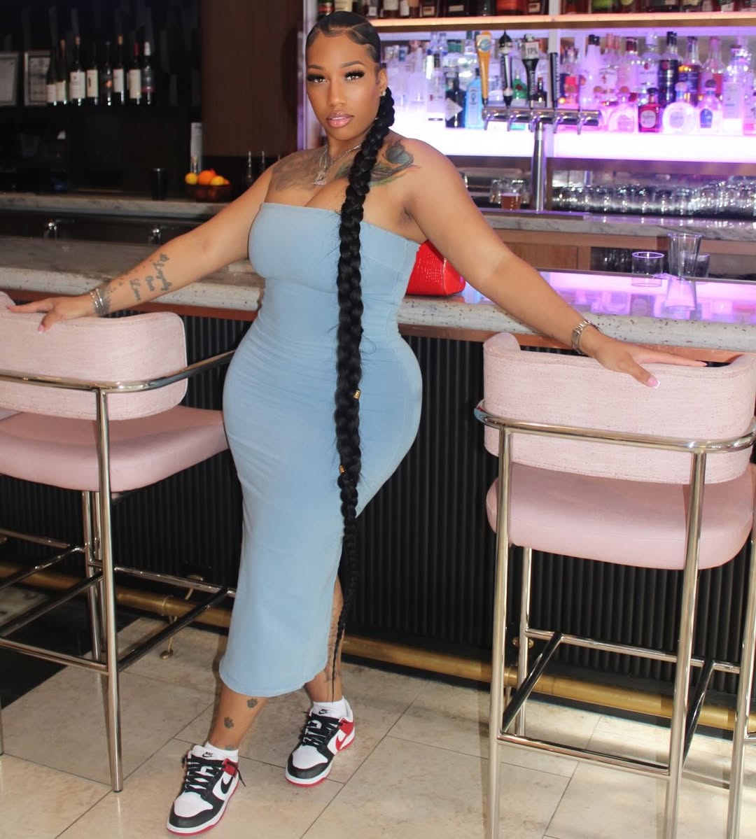 Ima 90’s R&B type of love!!! Why wouldn’t you?!💙💍 #CAPRICORN