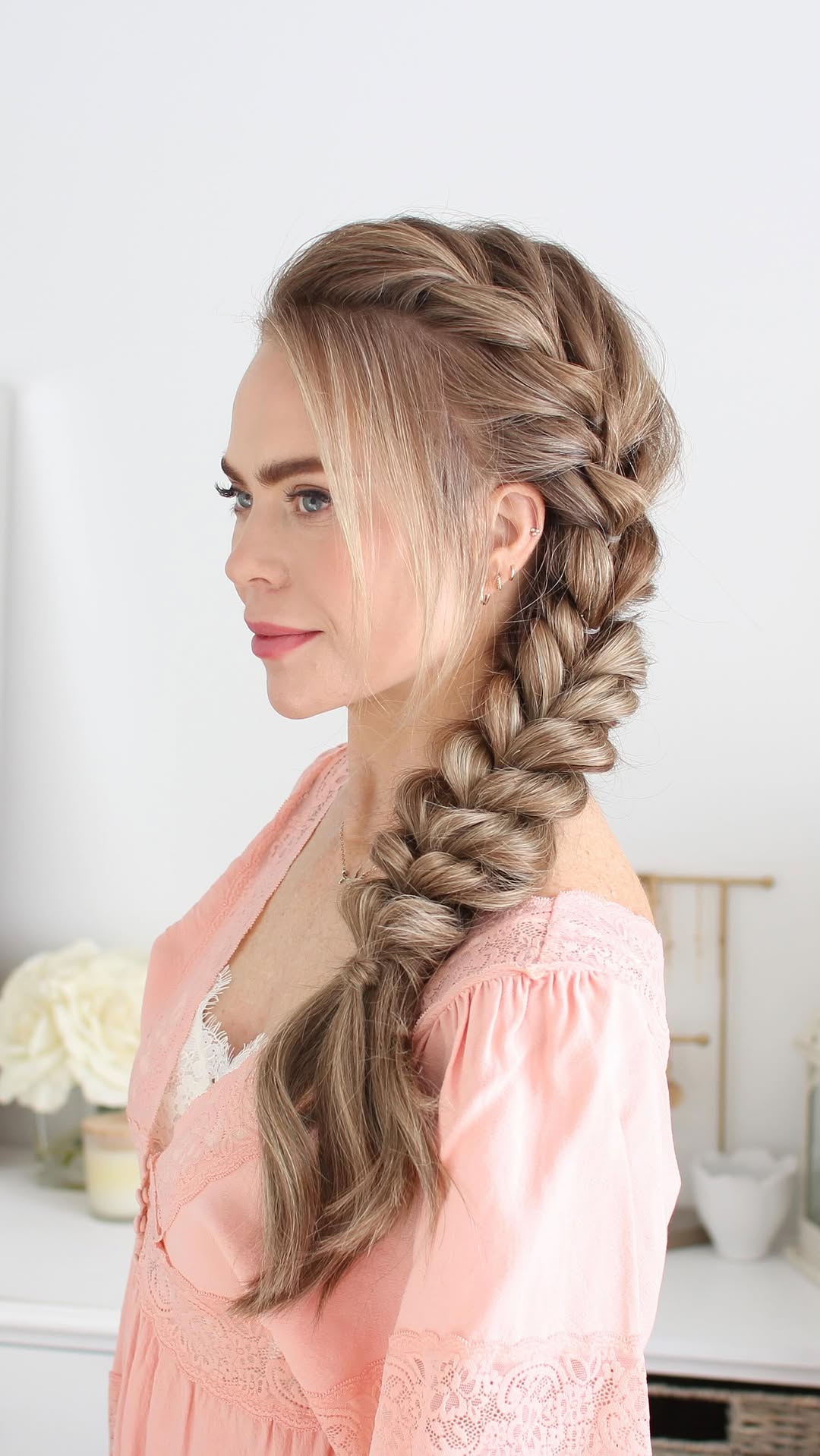 Another heatless hairstyle! 💕 👍 or 👎 ? #missysueblog #missysuehair #updo #hairtutorial #hairstyles #heatlesshairstyles #hairhack