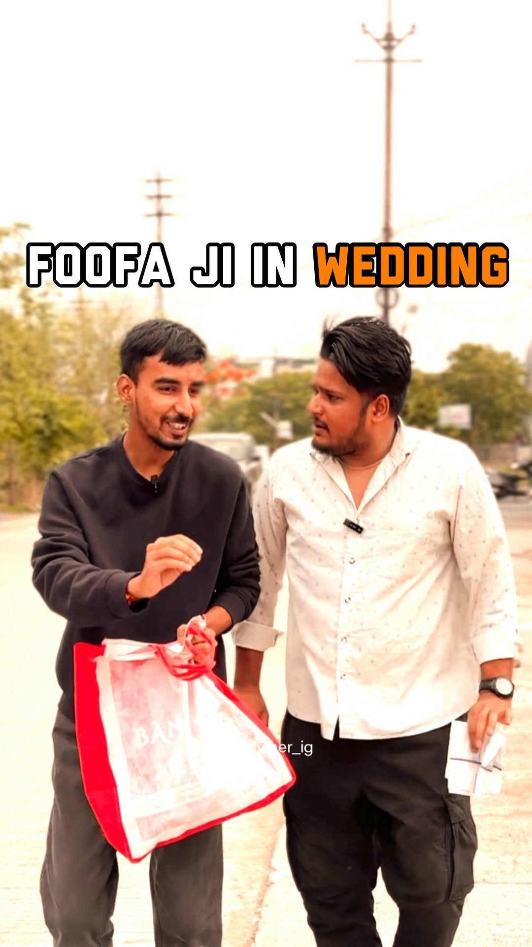 Finally foofaji Khush Hogaye. Aap bhi garmi mein bhi feel karo thandak aur pao Khushboo ka ehsaas– Navratna Cool Talc ke saath raho Cool & Confident
#comedy #relatable #navratnacooltalc #narazfoofa
#instaindia #funviner #indore #indorecity