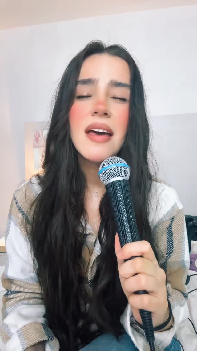 Suelto - Alabanza ❤️🩹😮💨
Cuándo te encuentras en el desierto Dios está volviéndote a reconstruir… 🙏🏻🥺❤️🩹
#alabanza #suelto #parati #cantante #diosesfiel #fyp #méxico #reelsinstagram
