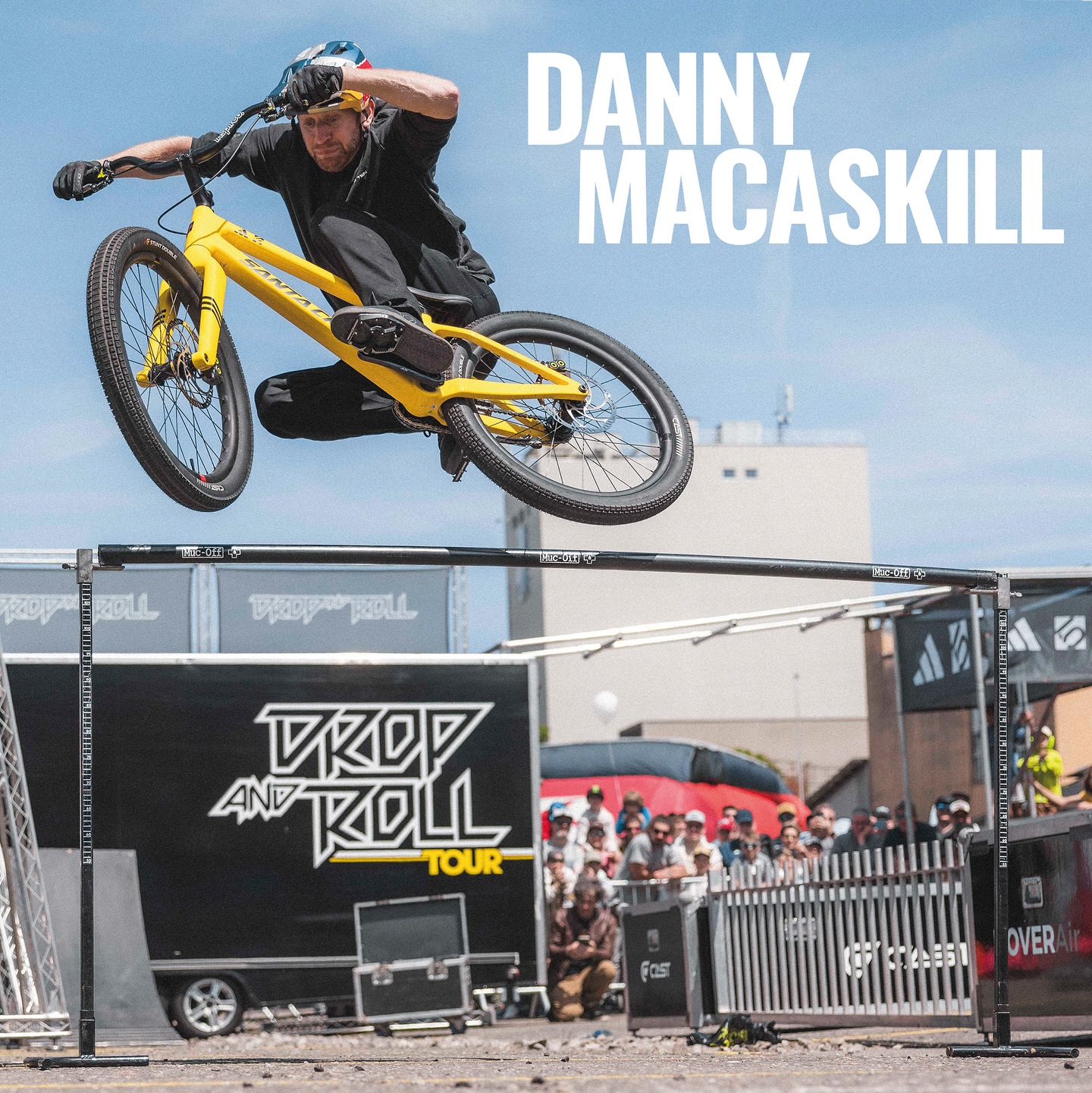 As summer continues to heat up, weโre gearing up for a return to @eurobike_show with an awesome team of riders!
Taking to the #dropandroll stage over the festival days we will have @danny_macaskill, @duncshaw, and for the first time ever - We are stoked to welcome @wibmergabriel into the show! We canโt wait to see some of you there!
Each show will give you plenty of chances to win prizes and giveaways from our partners, @mucoff, @adidasfiveten, @cast_official_, and @hoverair_global
Whoโs coming?