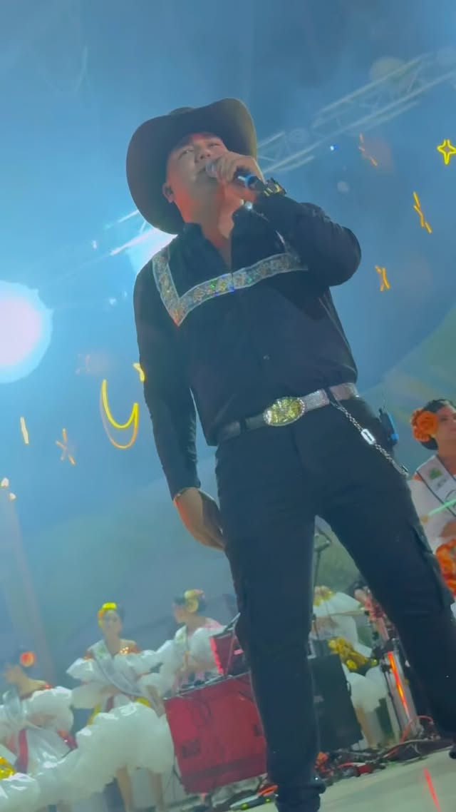 ¿Qué tal interpreto las canciones de Jessi Uribe? Los leo, familia.