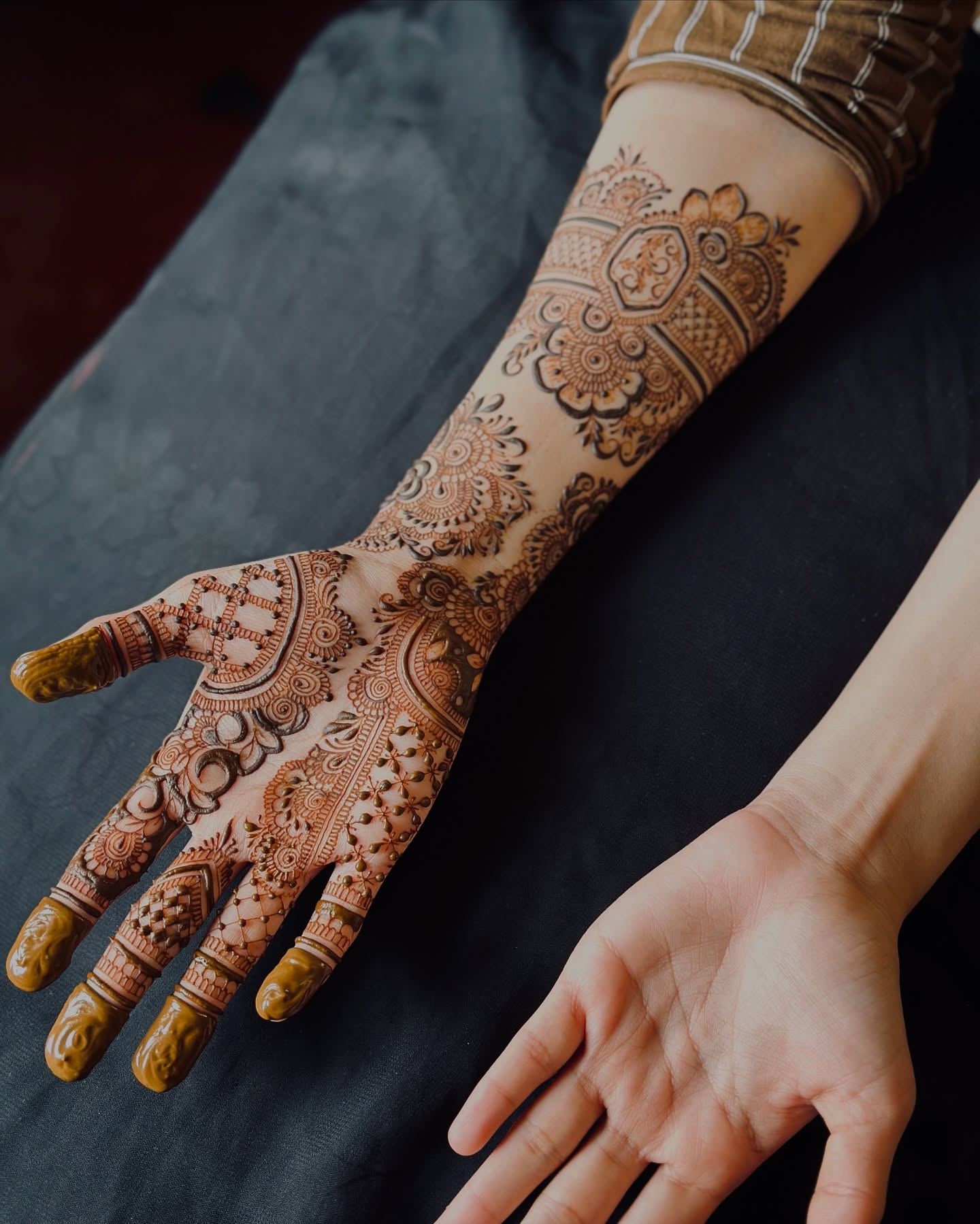 Bridal/Party henna appointments are open till August 2025!
For enquiries: DM/📞8075722252
📍Kannur based.
.
.
.
.
.
.
.
#bridalhennartist #keralahennaartist #mehndiartistkannur