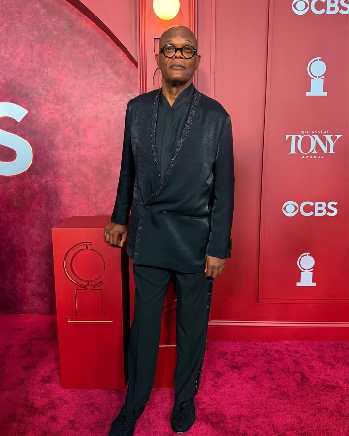 LAST NIGHT AT THE TONYS‼️👊🏾
@ltjackson_ ❤️ and the entire cast of PURPOSE showed up and showed OUT! 💥🏆
Congratulations to the BEST PLAY, @purposeonbroadway!
