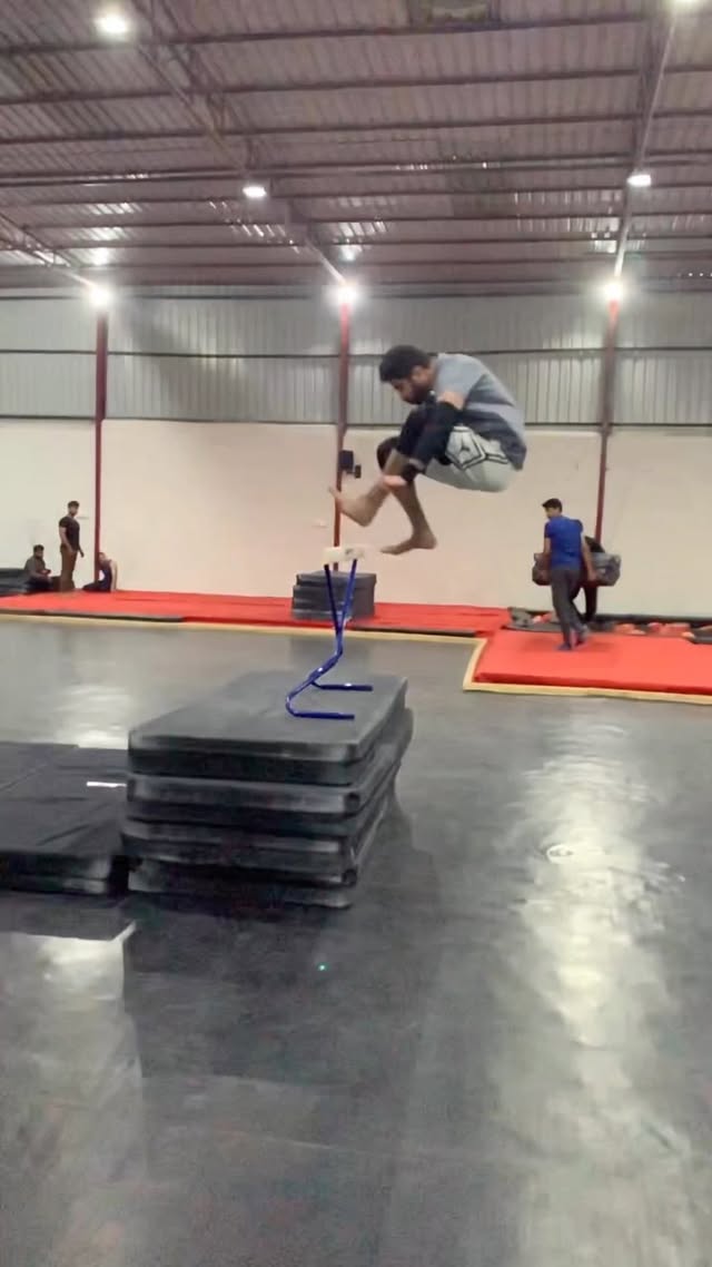 Let’s get it 💪🌱🧿
.
.
.
.
.
.
.
.
.
.
.
#arvindkrishna #arvindkrishna5 #airwind #vegan #glutenfree #veganlife #veganathlete #actor #actorslife #movie #cinema #film #tollywood #basketball #father #husband #indiabasketball #hollywood #india #kollywood #instagood #jump #teamppa #hyderabad #superman #3bl #athletic #airwind