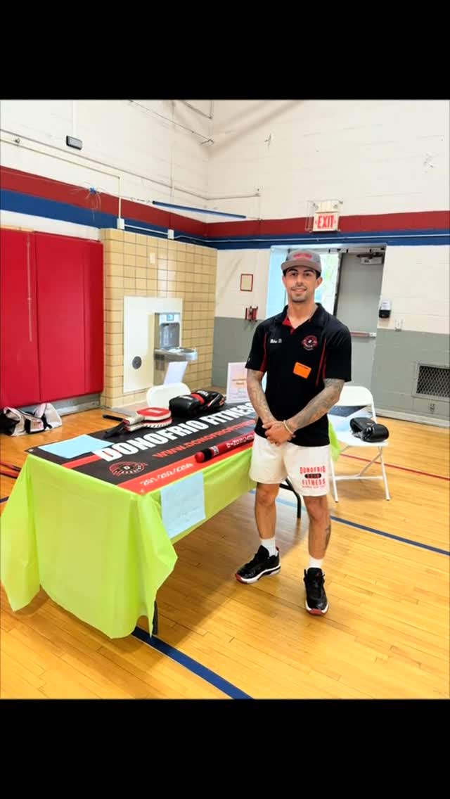 Thank you Benjamin Franklin Middle School of Ridgewood for having me today for Mental Health & Awareness day! The kids were loving our giveaways & boxing workouts 👍 Thank you again for all the staff and all the kids who participated today 🙏 #DonofrioFitness #Ridgewood #BenjaminFranklin #MentalHealth #Awareness #Support #BestOfBergen #BergenBest
