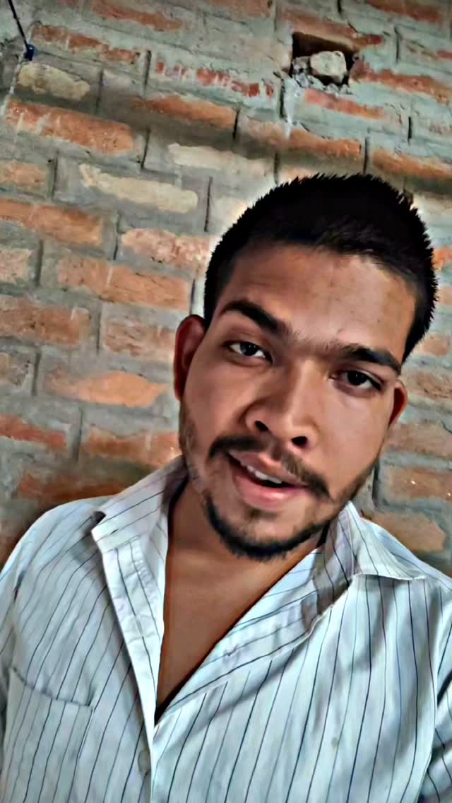 सिर्फ पैसा नजर आता है 😎 ..100k complete krwa do dosto plz 🙏🥺 support me 🙏...
#suporte #suporter #followforfollowback #growth #ajay09 #ajaynamdev01 #viral #trendingreels #instadaily #reels #middleclass #100kfollowers #100kviews #1mviews #growth #onwvoice #fyp