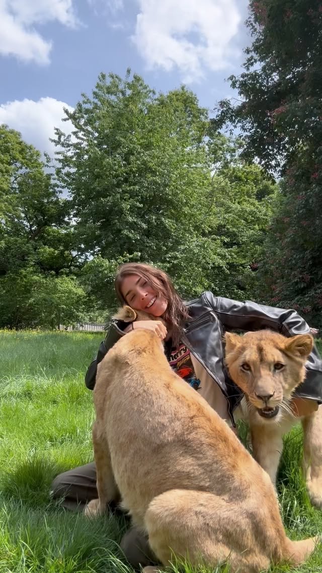 Best greeting ever 💚