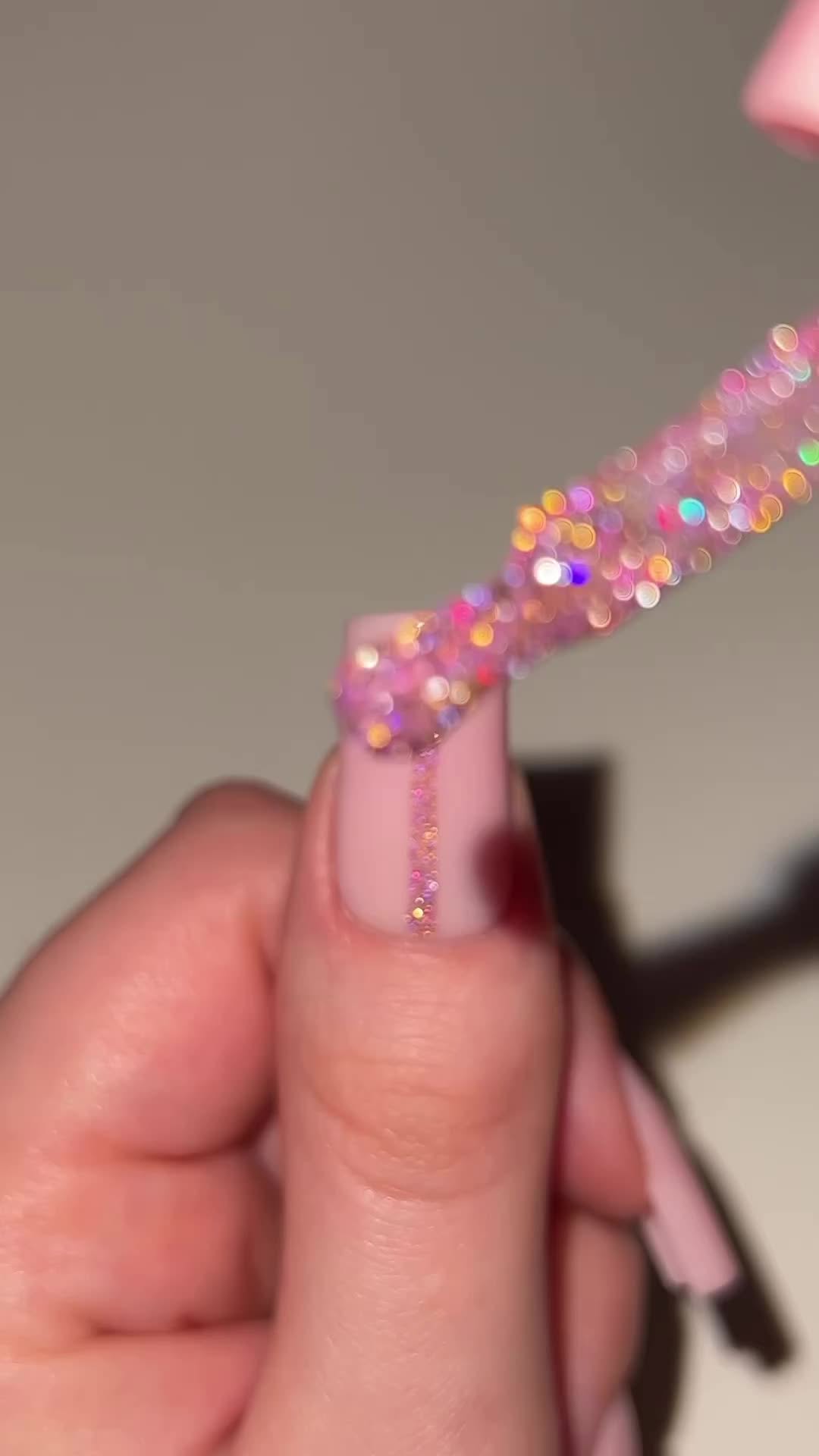 Preciosas uñas 😍