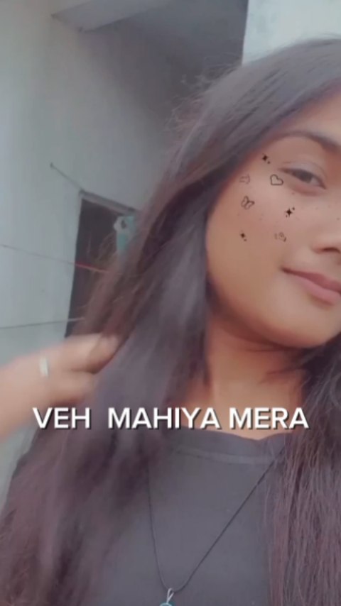 VEH MAHIYA MERA 💕🫰💓
#kashishchoudharyy #kashii #insgood #instagram #trending #trendingreels #trending #song