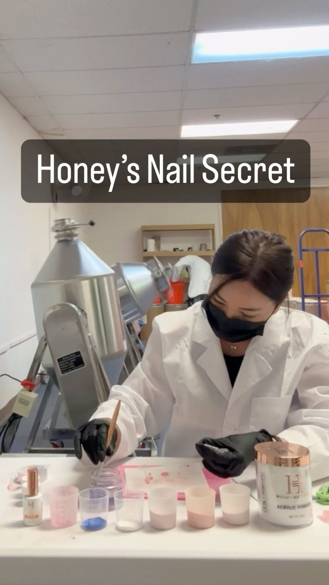 The process of making our premium Acrylic Powder. Tested and produced in USA 🇺🇸 @honeysnailsecret
Puttung my Biochemistry degree to work 👌
Honey’s Nail Supply
2200 Norcross Pwk #245, Norcross GA 30071