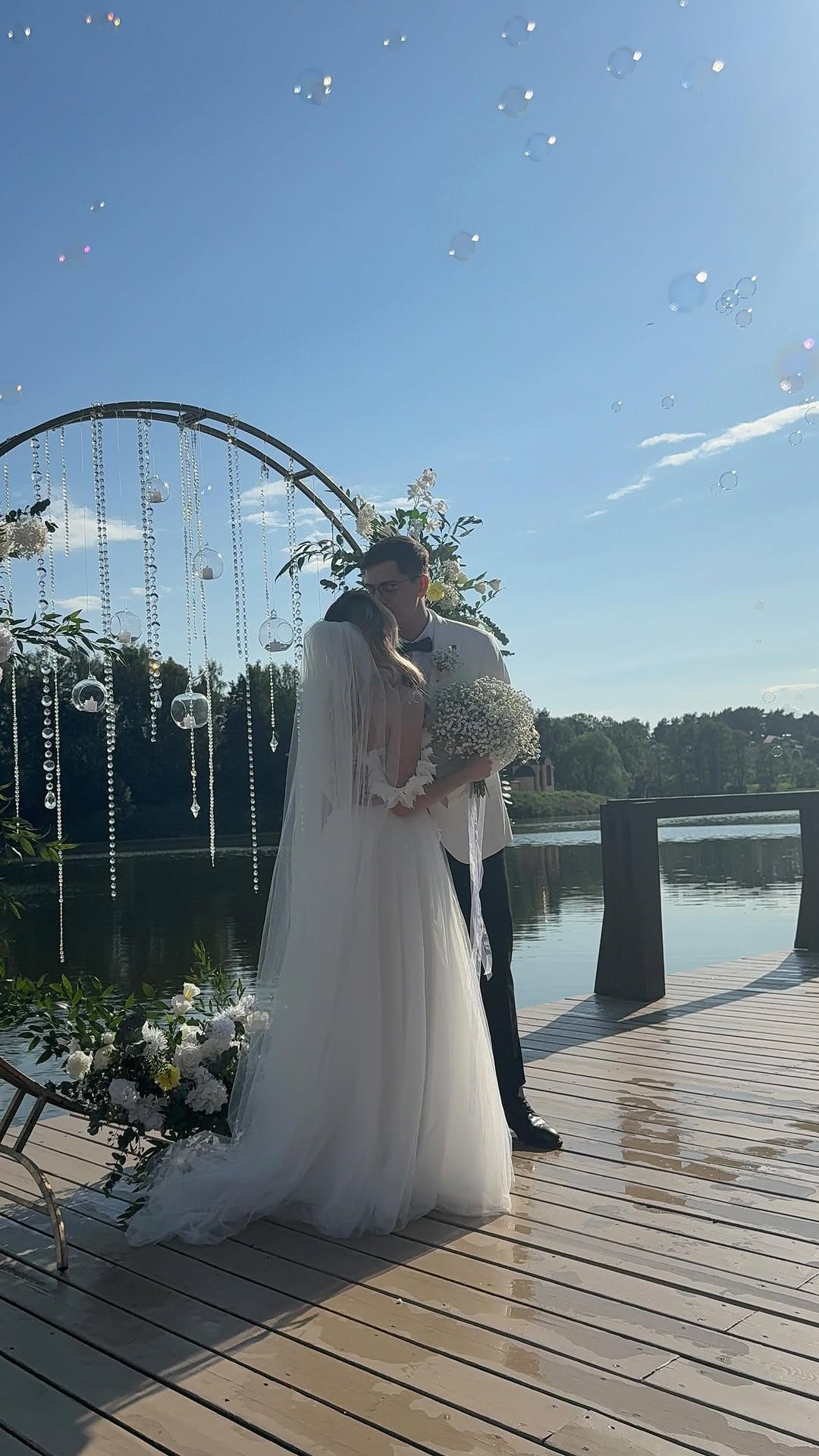 👰🏼♀️