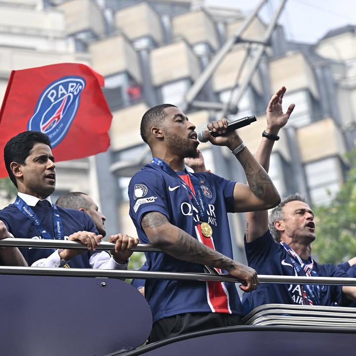 PARIS ❤️💙🏆
