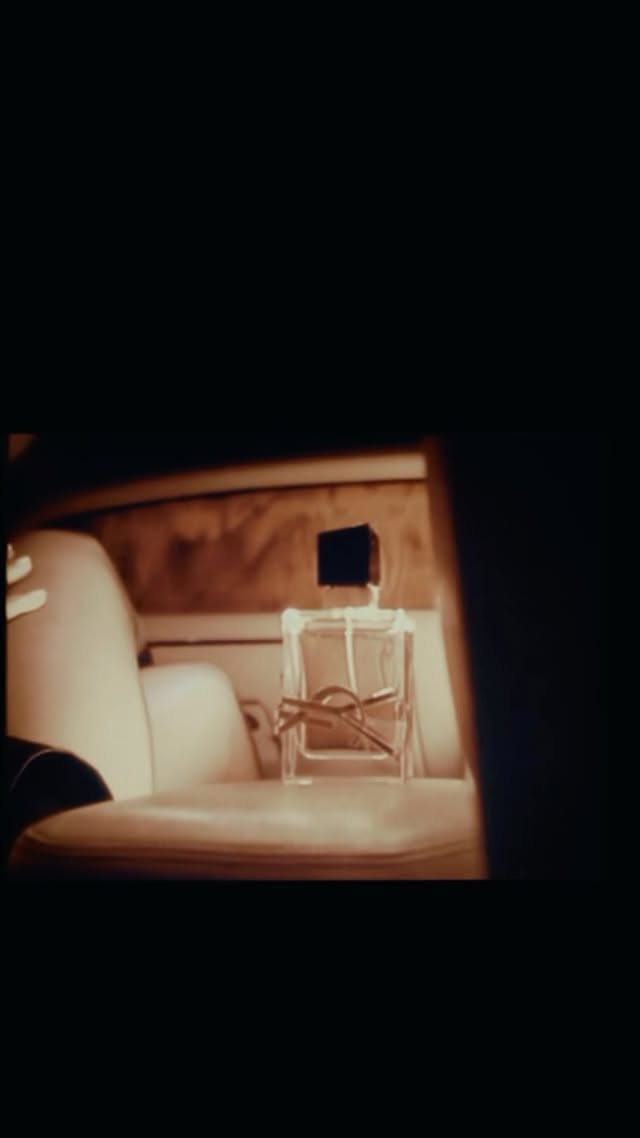 Dare to be bold with
@yslbeauty 🖤
#YSLFragrance #LibreFlowersandFlames #ad