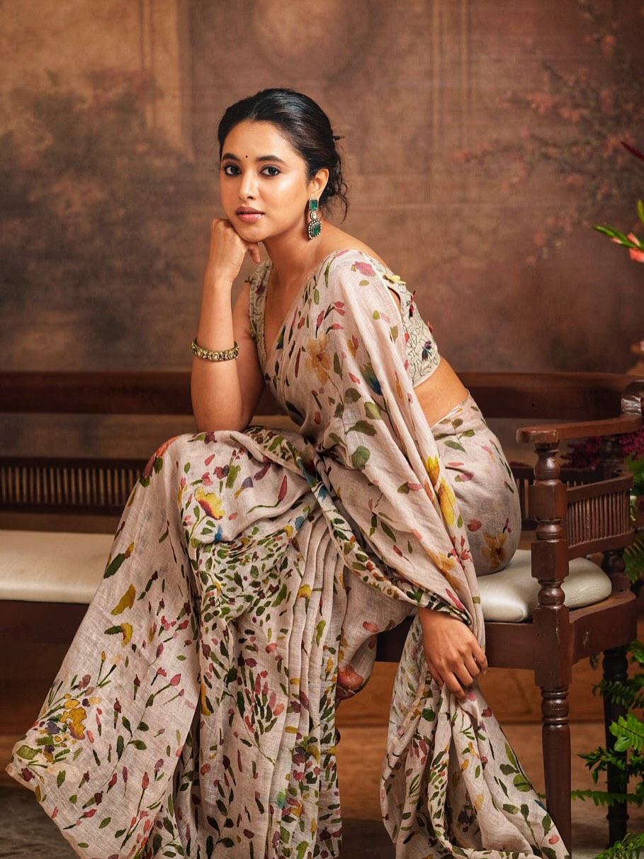 At @theleelahyderabad in timeless @anavila_m for Sarmast, an ode to Hyderabad’s soul, where heritage met poetry✨
@maison.isa.hyderabad