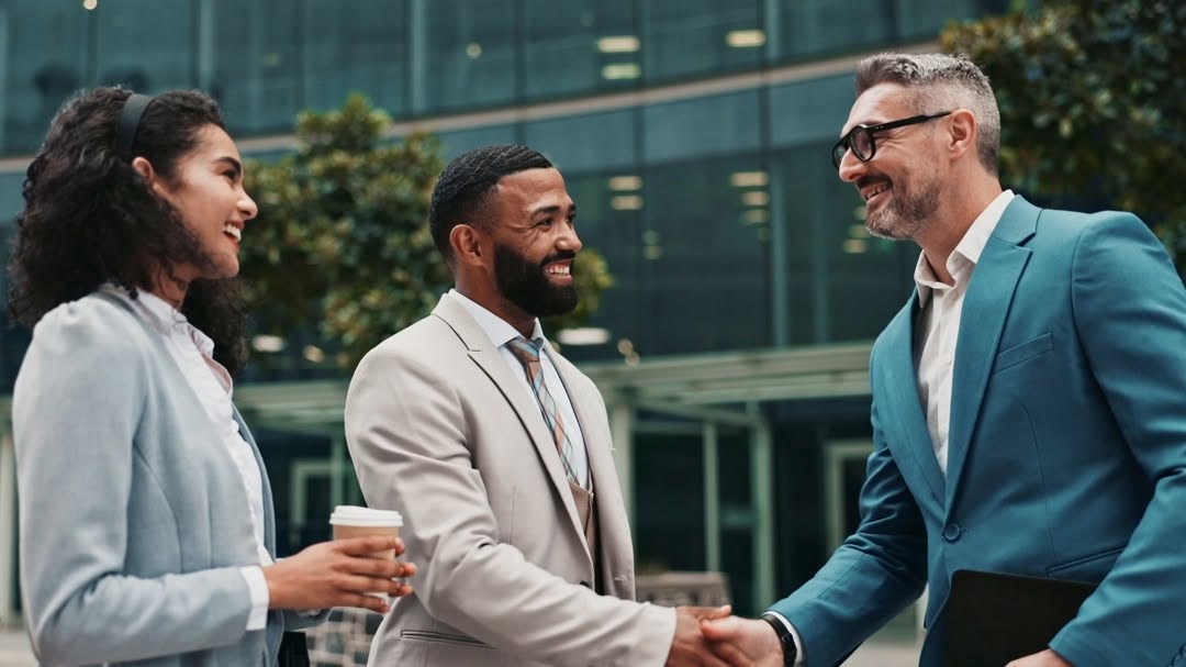 𝗧𝗶𝗿𝗲𝗱 𝗼𝗳 𝗺𝗲𝘀𝘀𝘆 𝗳𝗼𝗹𝗹𝗼𝘄-𝘂𝗽𝘀 𝗮𝗻𝗱 𝗳𝗼𝗿𝗴𝗼𝘁𝘁𝗲𝗻 𝗹𝗲𝗮𝗱𝘀?😩
FLP360 keeps you on track — but FLP360 Pro levels you up with smart tools to organize, follow up, and close like a champ. 💼💥
Let the app handle the hustle while you focus on building your empire 👑📲
#ForeverLiving #ForeverFLP360 #FLP360Pro #BusinessMadeEasy #BusinessTool