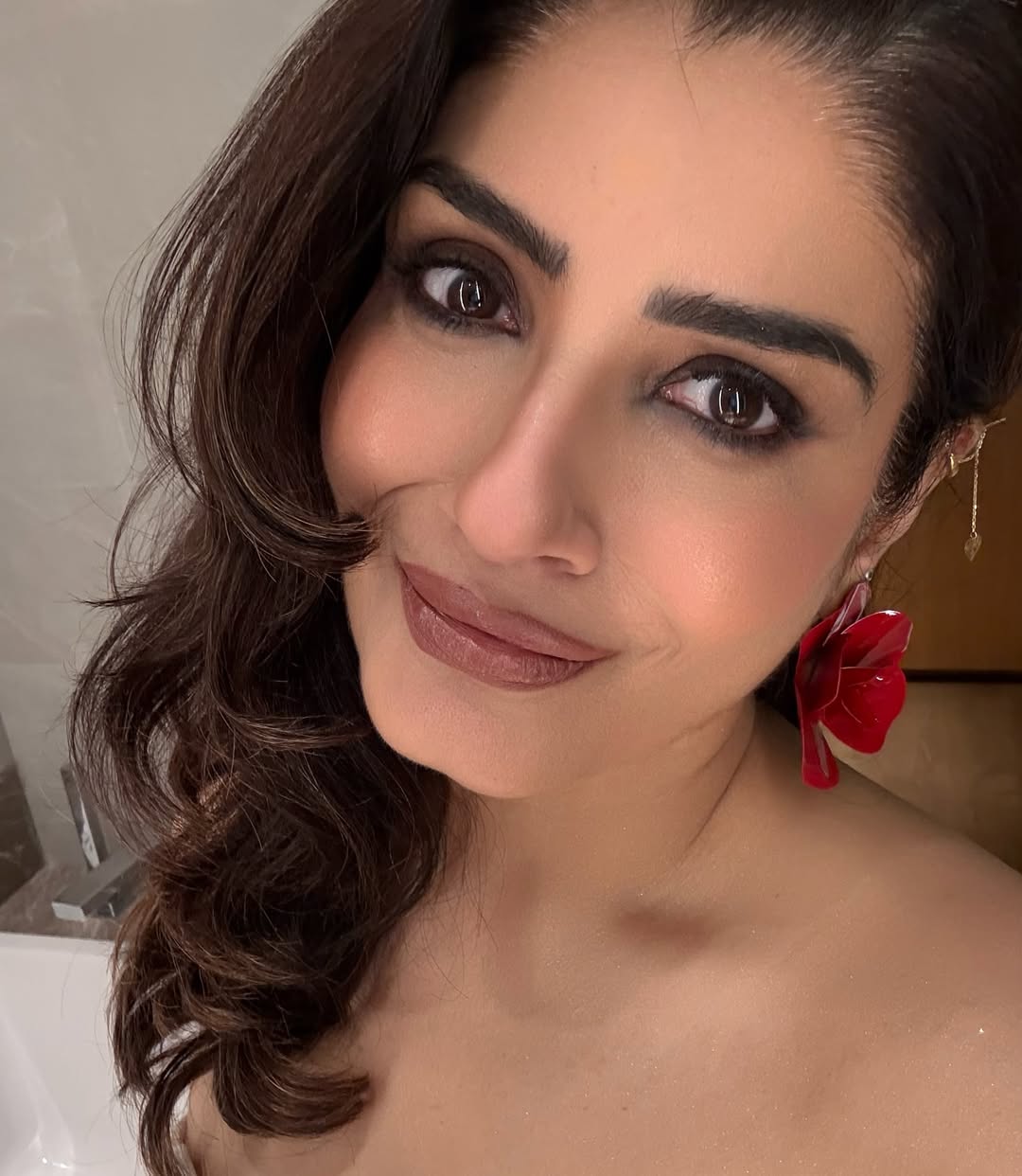 A different city , a different vibe … but always a warm welcome .. love my 🇮🇳♥️