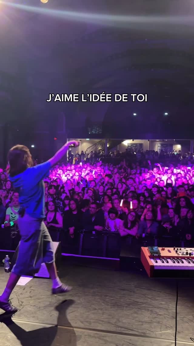 « L’idée de toi » est dispo dans mon tout nouvel EP « Trampoline » :p