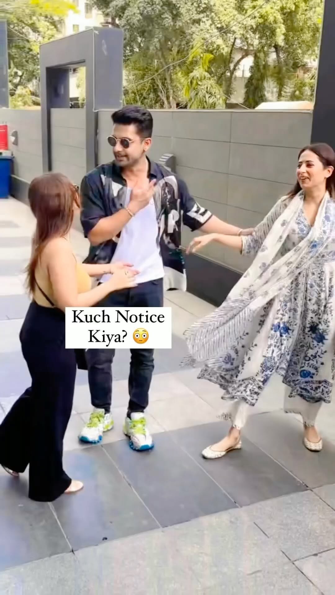 Kuch Notice kiya 🫶
.
.
.
.
#nehakakkar #rohanpreetsingh