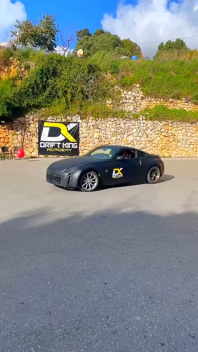 مين كان بيعرف إنو عندي هواية مخبّاية؟ 😍 بغنيّتي الجديدة اكتشفت هواية جديدة كليًا! ✌🏻 مين حضر الكليب على يوتيوب؟ 🙋♀️ الرابط بالبايو!