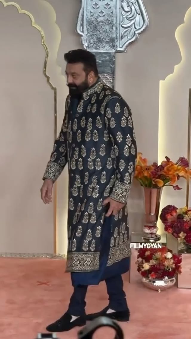 #sanjaydutt #sanjubaba #sanju #baba #punjab #punjabi #instagood #instagram #instalike #trending #sanjaybaba #baba #karanaujla #instalike #instadaily #duttsanjay #manyatadutt