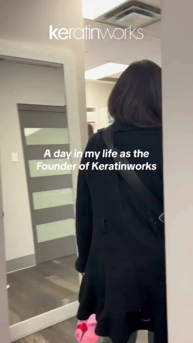 ☕️📦📧💻✂️✨ From emails to training professionals, coffee runs to content creation—being the CEO of a small biz means wearing all the hats… and somehow still slaying the shine game 💁♀️💼💥
Hi, I'm Corinne Ohayon, founder & CEO of Keratinworks — and yes, I answer your DMs, pack your orders, negotiate with suppliers, design branding, AND smooth hair like a boss 😅👑🔥
Every day is different, but one thing stays the same: PASSION. Whether I'm behind the chair or behind the screen, it’s all about delivering clean, professional, luxury hair care you can trust 💚
Welcome to my world — small team, BIG dreams 🚀✨
#Keratinworks #WomenInBusiness #CEOlife #SmallBusinessOwner #FemaleFounder #BossLife #DayInTheLife #HairBoss #BehindTheScenes #CleanBeautyBrand #HairCareFounder #BeautyBusiness #EntrepreneurLife #CEOdiaries #BeautyBoss #LuxuryHairCare #HairProfessional #SalonPro #KeratinTreatment #SmoothingSystem #CleanHairCare #NonToxicHairCare #BeautyWithPurpose #CanadianBeautyBrand