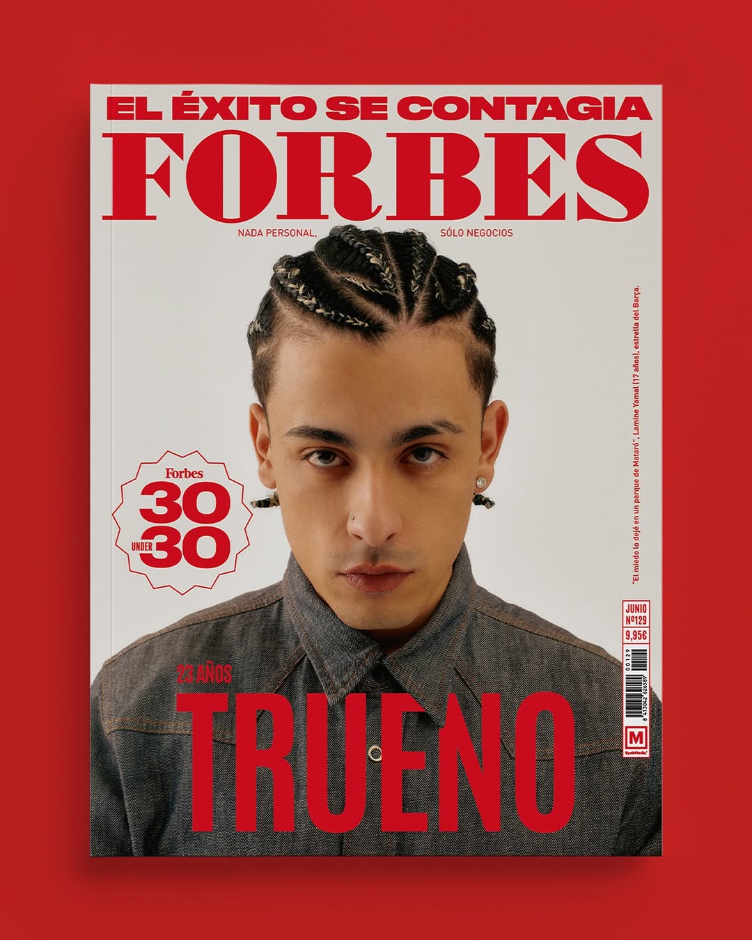 Desvelamos la primera portada del festival @forbesunder30_es. Mateo Palacios, más conocido como @trueno, uno de los artistas más relevantes de su generación. Con solo 23 años, ha coronado la cima de su carrera con un @latingrammys y una intensa gira global. Él es nuestro primer Forbes 30 under 30, 2025.
Créditos:
Editor y director: @arodspainmedia
Special Project Manager: @melaniapan @pleyra
Entrevista: @pleyra
Fotografía: @adriosphoto
Asistente de fotografía: Alejandro Vaquero
Dirección Creativa: @luis.rodriguez.2772
Directora de moda: @maria_vernetta
Estilismo: @ireneccaro
Asistente de estilismo: Teresa Gasca
Muah: @marialimon.maestre
Realización: @pancreativestudio
Booking y Management: @magnusmediausa