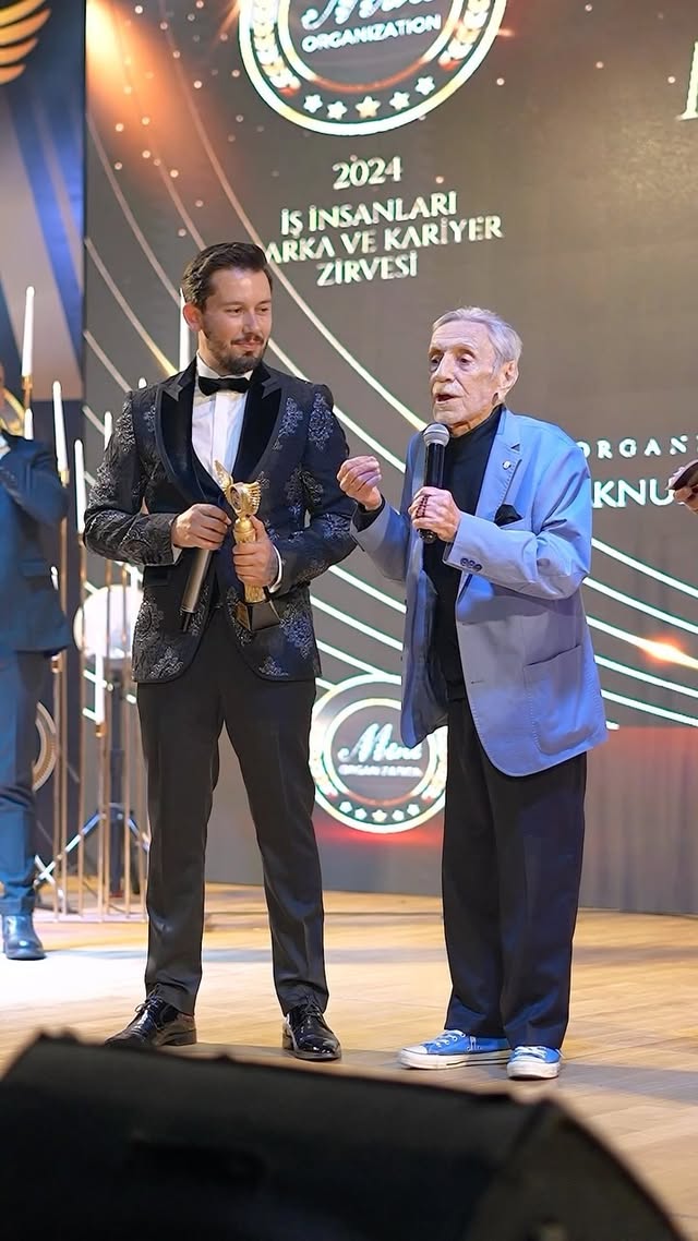 🏆 MİNT AKADEMİ / İŞ İNSANLARI MARKA VE KARİYER ZİRVESİ 🏆
#tarıkyalçıntepe #mintakademi #mintorganizasyon #işinsanlarımarkavekariyerzirvesi