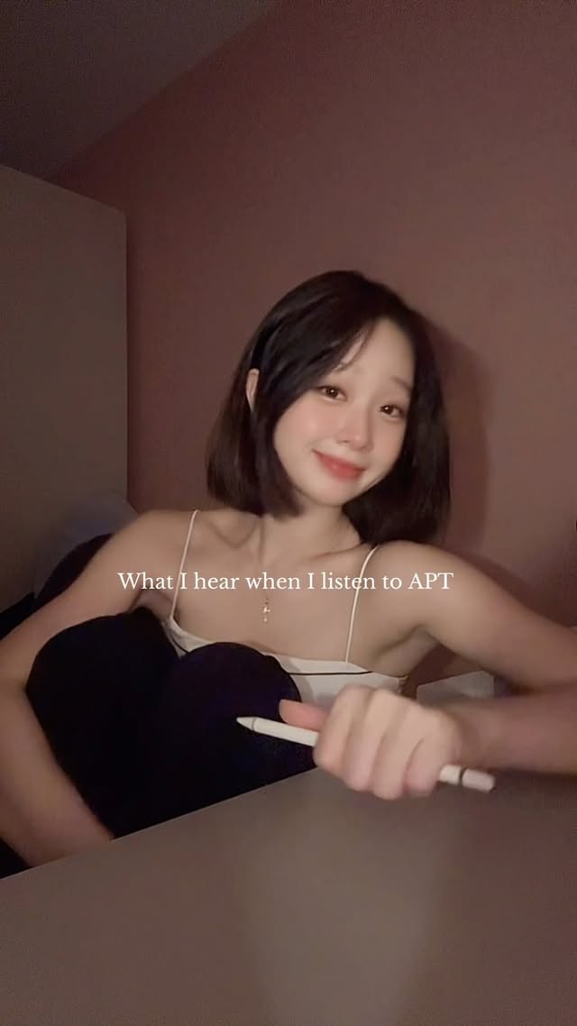 What I hear when I listen to APT
(ib: @angelina.zhq )💘#apt #nightchanges #heymickey #remix