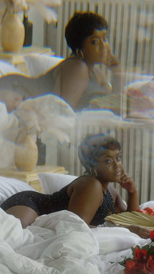 COLD BLOODED OUT ON ALL STREAMING PLATFORMS 😈
🎥: @_davegutierrez_
#newmusic #detroitsinger #randb #explore #teeshondra