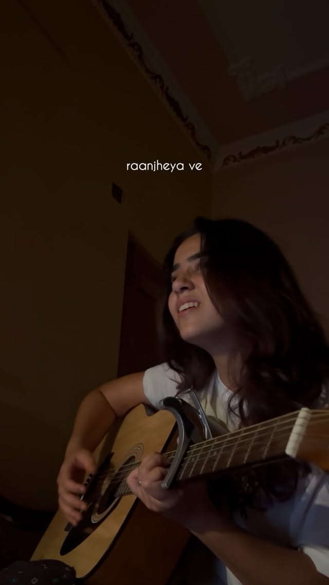 Ranjheya ve @zainzohaibmusic
So many of you guys requested this one.
There you go โฅ๏ธ
.
.
.
.
.
.
.
.
.
.
#music #fyp #reelitfeelit #trendingreels #explore #femalecover #explorepage #guitarcover #coversong #trending