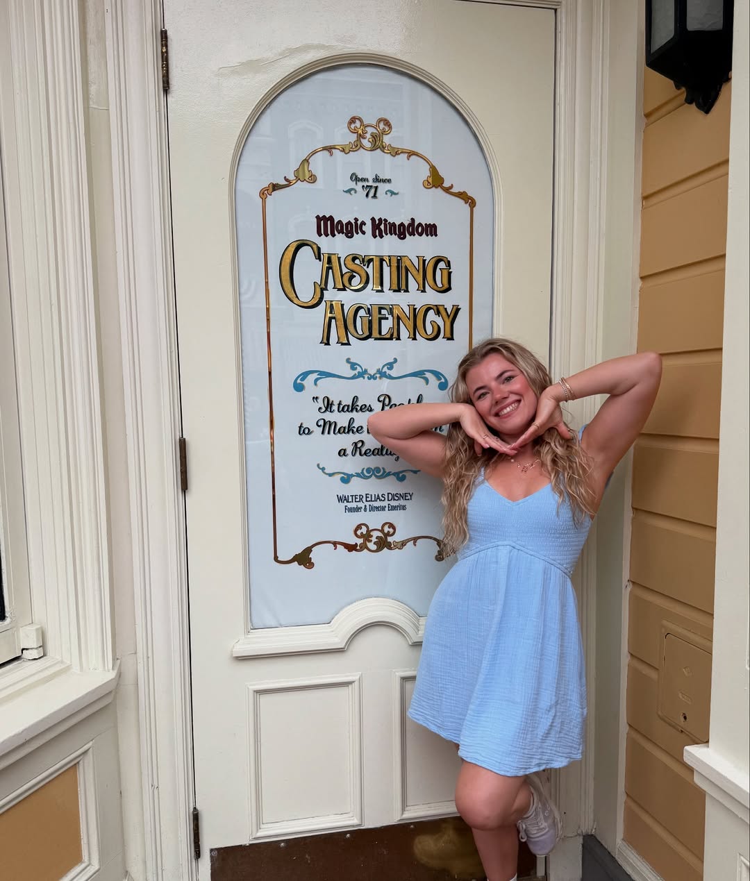 A flying visit to Magic Kingdom 🏰✨🐭
Feeling so so grateful🥹❤️