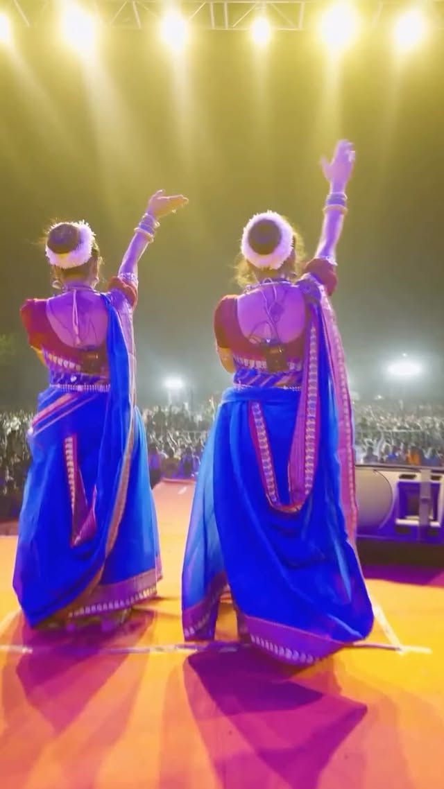 अँजोर लोक कला मंच
👇👇👇👇
9109717647
नागपुर के छत्तीसगढ़िया भाई बाहिनी मन से मिलके बहुत अच्छा लगीस
अतना भारी संख्या में आके आशीर्वाद देबर बहुत बहुत आभार
धन्यवाद नागपुर 🙏🏻🤗
#jaijoharjaichhattisgarh🙏💚
#nagpurvibes #chhattisgarhiya
#anjorloklalamanch #anjor
#garimadiwakar #swarnadiwakar
