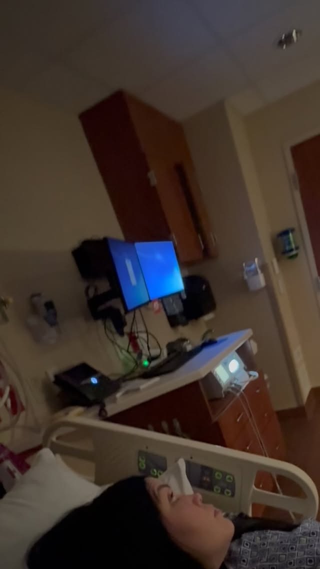 “I didn’t know certain kinds of intimacy could cause light spotting during pregnancy. It sent me to the hospital scared — but thankfully, everything was fine. Sharing this so other moms know what’s normal and when to seek help. It’s always a good idea to check with your OB-GYN just to be safe. 🤍 #PregnancyAwareness #TrustYourBody”