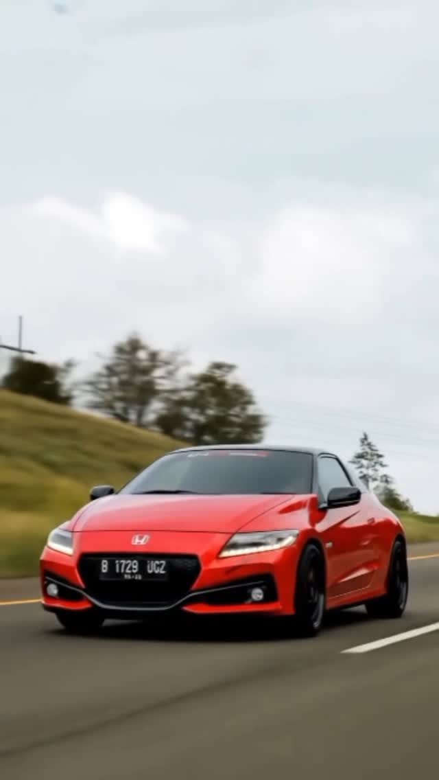 Terimakasih om @irwansywll udah mengizinkan foto mobil di feed ig-nya untuk di edit versi ai.
Penasaran gimana Honda CRZ nya di buat realistis sesuai dengan aslinya
#ai
#fyp
#crz
#pov
#red
#reels
#honda
#merah
#tuning
#porche
#aivideo
#hondacrz
#reelsinstagram