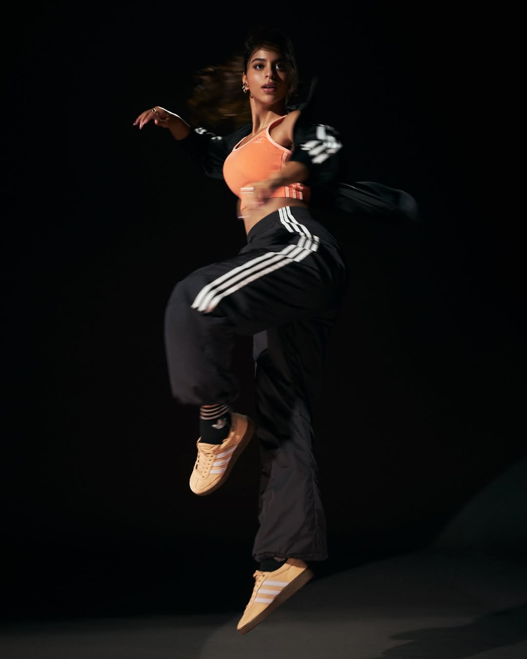 The Original in every time zone.
#adidasSpezial now available online and in store.
#adidasOriginal