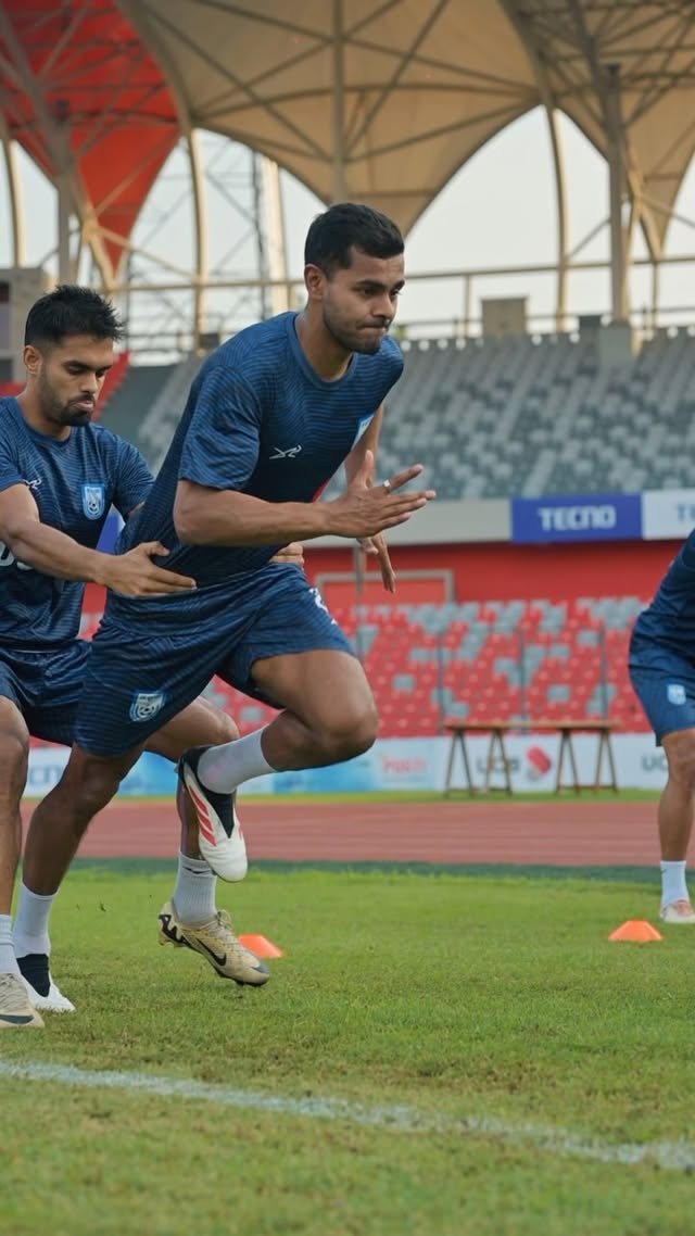 Putting in the work in Bangladesh. Looking forward to June 10 🇧🇩🔝
