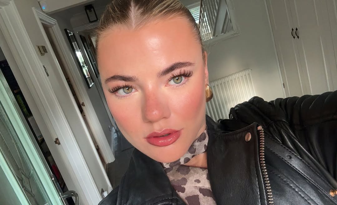 Long time no selfie x