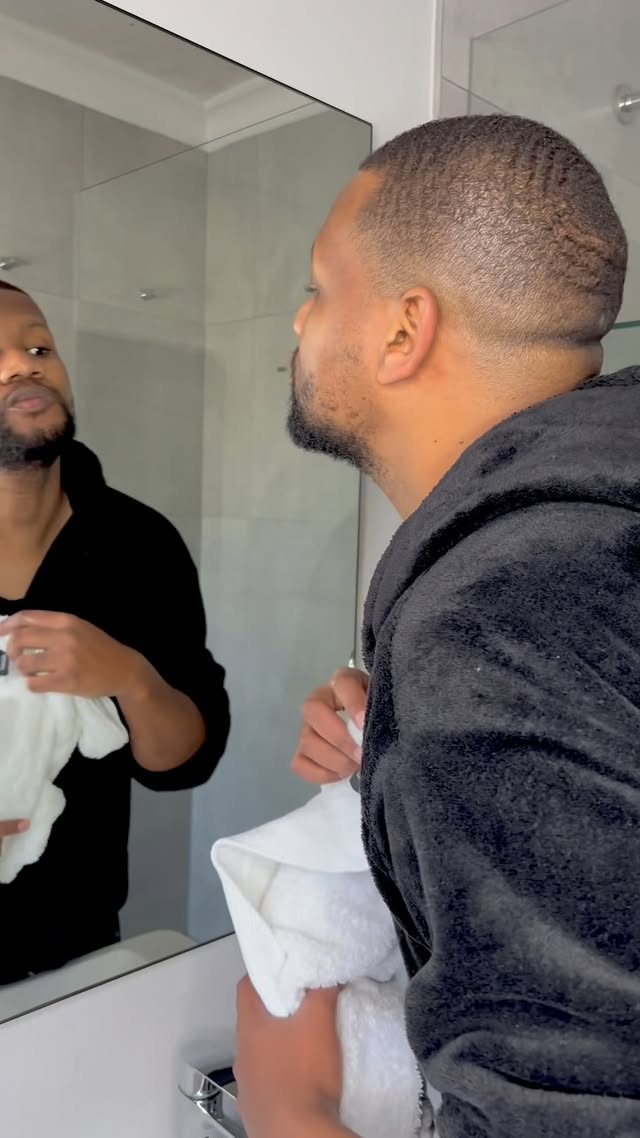 As Men’s Mental Health Awareness Month wraps up, the conversation shouldn’t end here.
Let’s keep the dialogue alive. Watch the latest episode of Mind Matters, brought to you by @johncraig_sa and @polosouthafrica - where real stories and reflections take centre stage.
Click the link in bio to watch.
#JohnCraigMindMatters #MindMattersVolume2 #MensMentalHealth #PoloSouthAfrica #MentalHealthAwareness #ThisIsJohnCraig