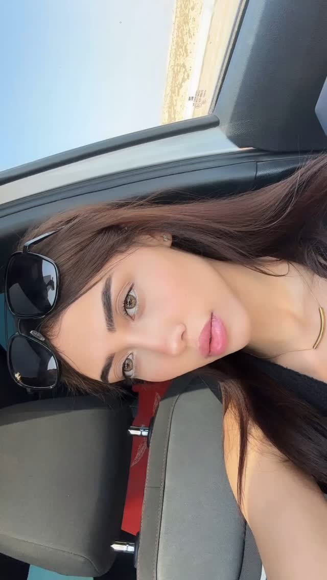 🎀🐥🫦🫴🏻🤩