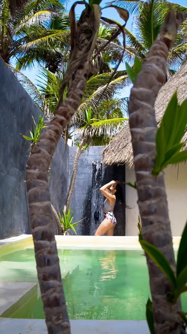 With this video, I say goodbye to summer! It was a summer full of learning.
Our vacation at @casa.gitano Tulum was amazing!
At this hotel and on this part of the beach, it feels like time doesn’t exist, everything stops to enjoy the sun and the sand.
#byesummer #vacation #tulum #mexicancaribbean