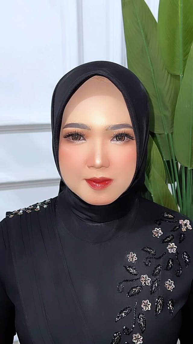Makeup Pw Ega Cantik😍🥰
Siapa yang suka makeup cantik, elegant dan mewah😍😍
Yuk segera booking👇
Info 082272864242
#makeupartist #makeuptunangan #makeupnikah #makeupnikahan #makeupnikahaceh #makeupwisuda #makeupwisudabandaaceh #makeuptunangan #makeupnikah #makeupnikahbandaaceh #adataceh #makeupresepsi #makeupresepsibandaaceh #makeupbandaaceh #makeupnatural #makeupbarbie #pelaminan #pelaminanaceh #unsyiah #hantarannikah #hantaranaceh