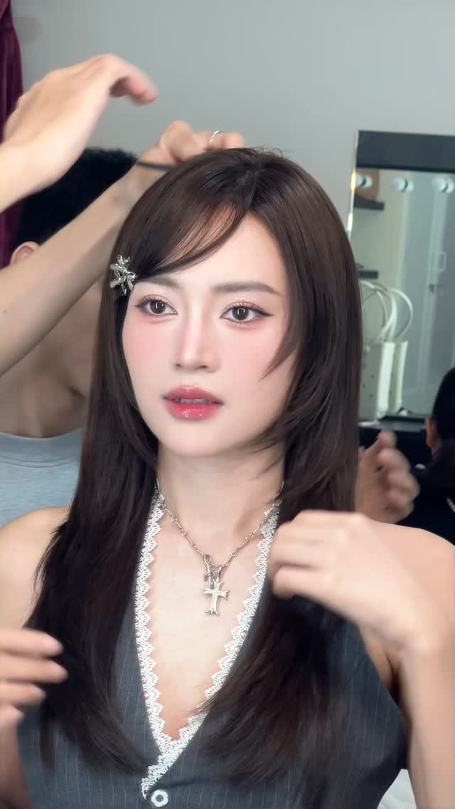 Bé hôm nay đc ra đường