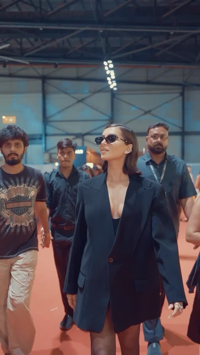 ✨ Bringing it with Flipkart!
So excited to launch the Flipkart Glam Up 2025 Trend Report—your beauty guide for the year ahead 💄💋
From bold eyes to glowing skin, I’ve got the scoop on what’s hot. And the best part?
Your faves are up to 70% off right now on Flipkart! 🛍️
Let’s get glowing 💅
#FlipkartGlamUp #TrendItFlipkartIt