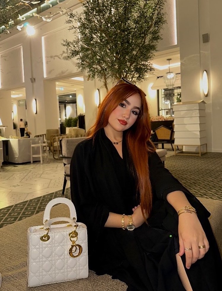 Aiid mubaaark💋💋💋
.#مغربيات #مغربيه #قفطان_تكشيطه_جلابيات_مغربيه #حب #القنيطرة #casablanca #agadir #دنيا #مغربي #مغرب #قفطان #حب_اعمى #kenitra #الرباط #الدار_البيضاء #tanger #douniabatma #قفطان_مغربي #مغربية #حبيبي #حب #سلمى_رشيد #agadir #الرباط #مغربية #kenitra #قفطان #دنيا_بطمة #الدار_البيضاء #القنيطرة #مغرب #مغربيه #مغربية_وافتخر #douniabatma #مغربيات #
##قفطان_تكشيطه_جلابيات_مغربيه #حب_اعمى #casablanca #زهير_بهاوي #دنيا_بطمه #zouhirbahaoui #salmarachid #حبيبي #دنيا #rabat #tange