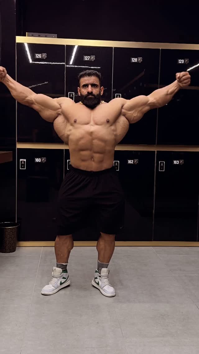 Today 😅
After leg workout😅
Ya Ali madad🫡
50%