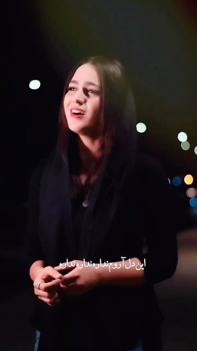 عرض سلام خدمت شما همراهان همیشگی
پصت جدید گذاشتم بعد از مدتها ممنون میشم حمایت کنید🙏
ممنونم از استودیو @ashkan_changizi 🙏
وممنون از فیلمبردار حرفه ای و خوش اخلاق مونا جان
@mona.htphoto 🙏
#explorepage✨
#explorer