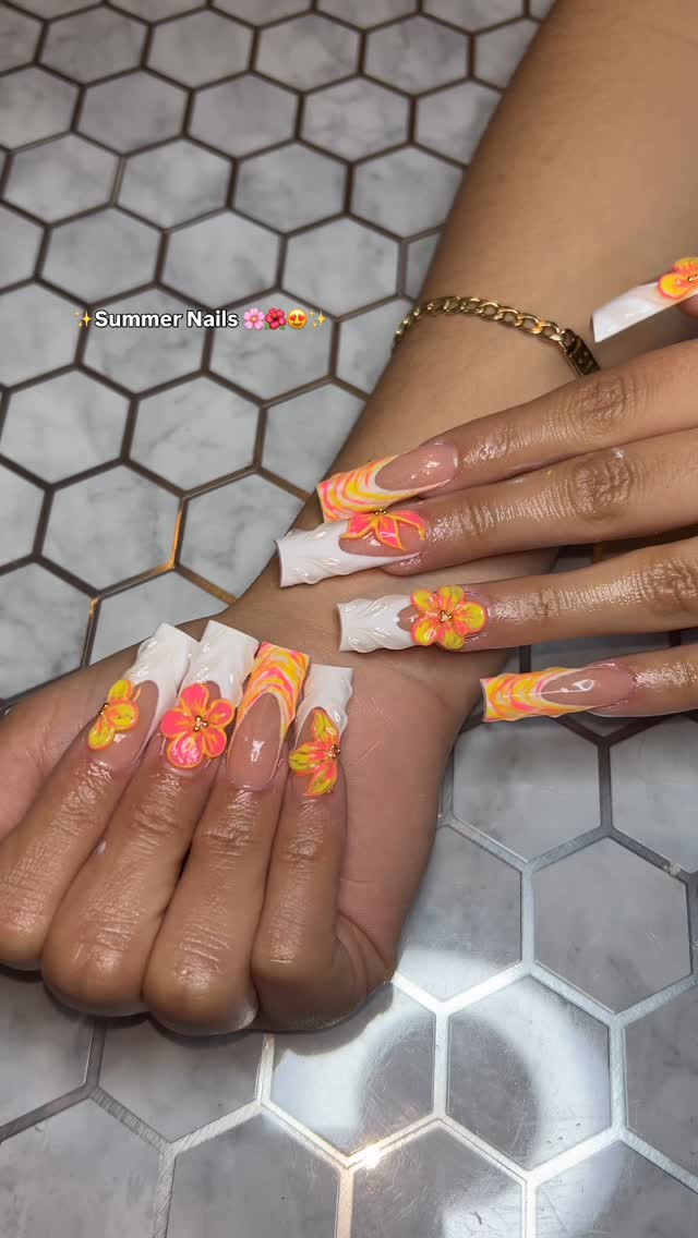 #summernailinspo ๐บ
#nailreels #nailreelsofinsta #lanailtech #viralnails #nailsinla #summernails #trendingnails